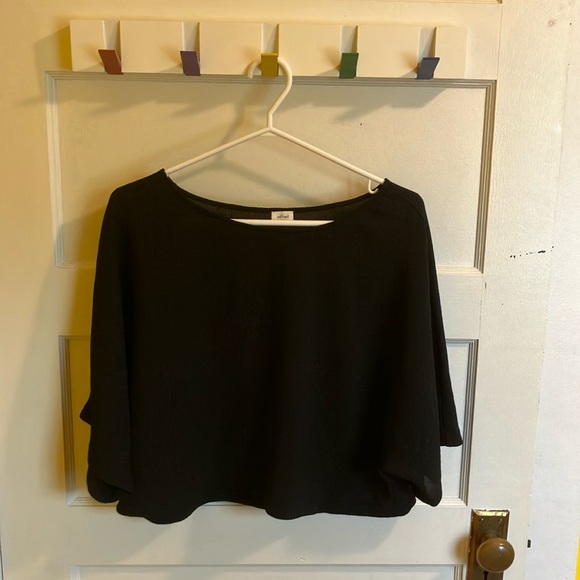 Aritzia Wilfred Black Cropped Top - Picture 1 of 10